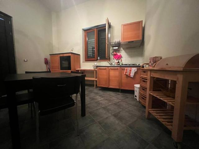 Casa indipendente in vendita a Lapio AV