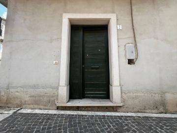 Casa indipendente in vendita a Lapio AV