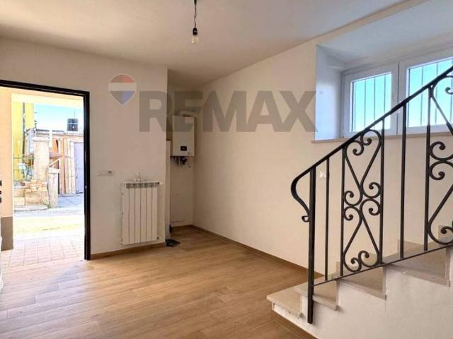 Casa indipendente in vendita a L'Aquila AQ