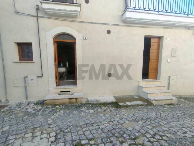 Casa indipendente in vendita a L'Aquila AQ