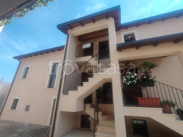 Casa indipendente in vendita a L'Aquila, Bagno Monticchio