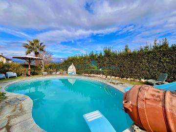 Casa indipendente in vendita a Larciano PT