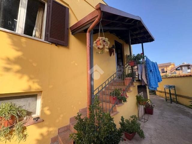 Casa indipendente in vendita a Lariano RM