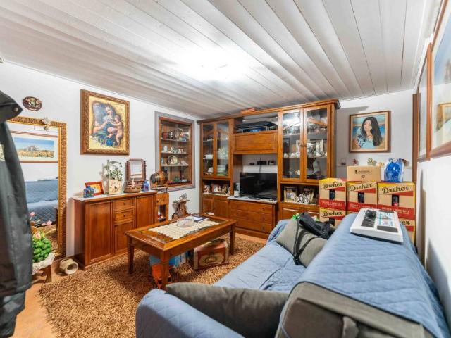 Casa indipendente in vendita a Lascari PA