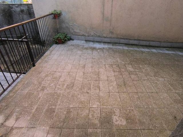 Casa indipendente in vendita a Lasnigo CO