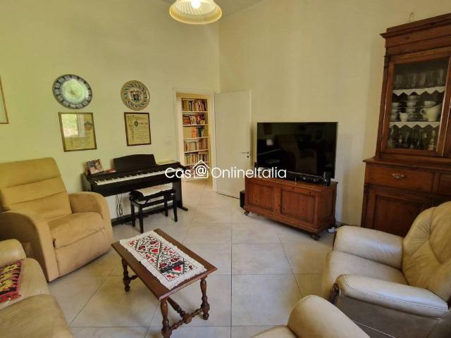 Casa indipendente in vendita a Lastra a Signa FI