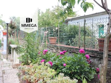 Casa indipendente in vendita a Lastra a Signa FI
