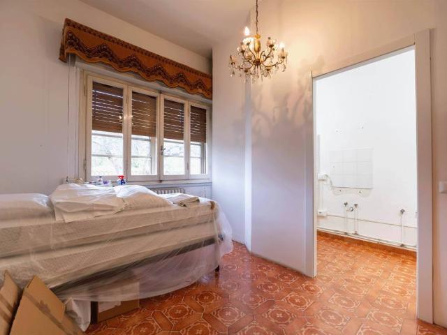 Casa indipendente in vendita a Lastra a Signa FI