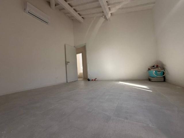 Casa indipendente in vendita a Lastra a Signa FI