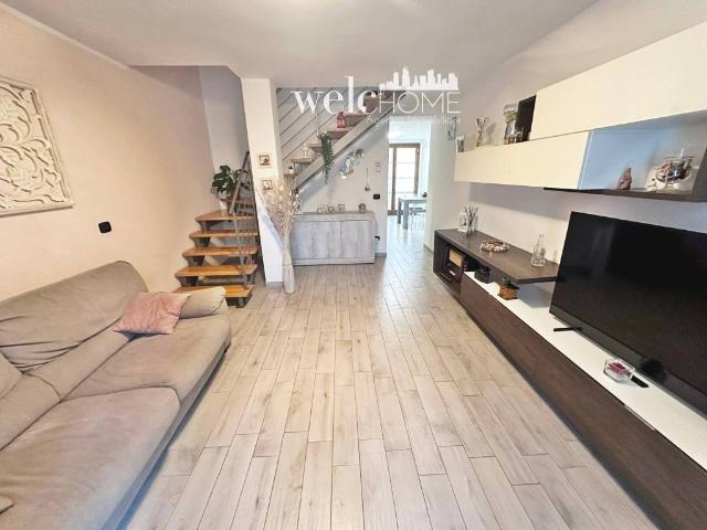 Casa indipendente in vendita a Lastra a Signa FI