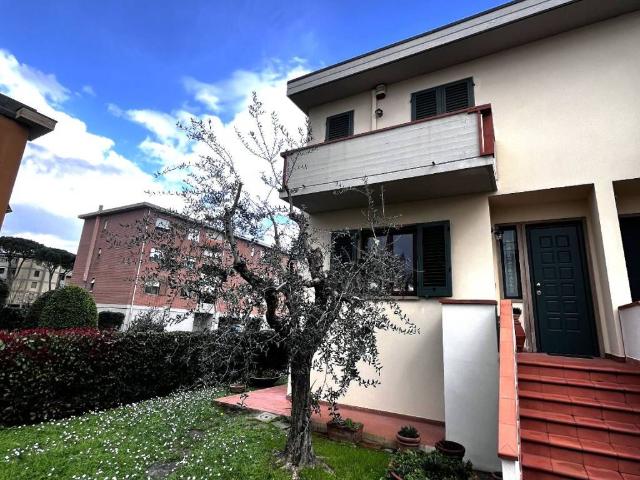 Casa indipendente in vendita a Lastra a Signa FI