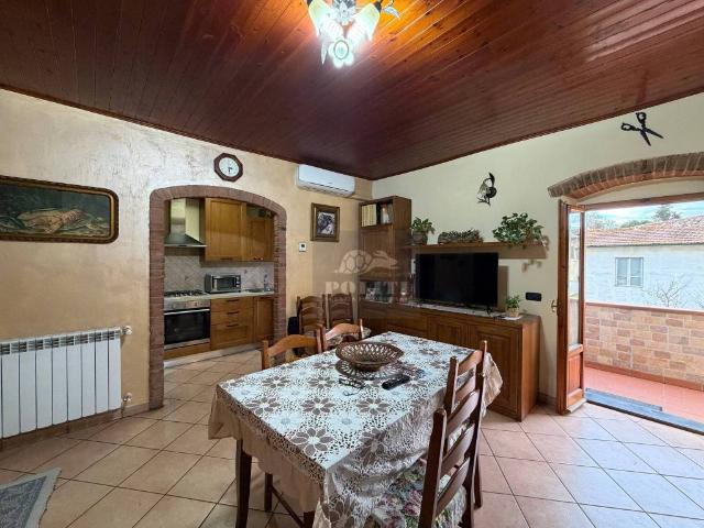 Casa indipendente in vendita a Lastra a Signa FI