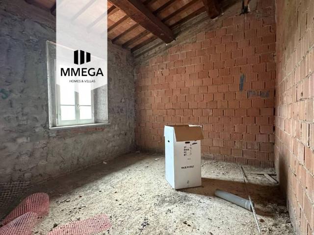 Casa indipendente in vendita a Lastra a Signa FI
