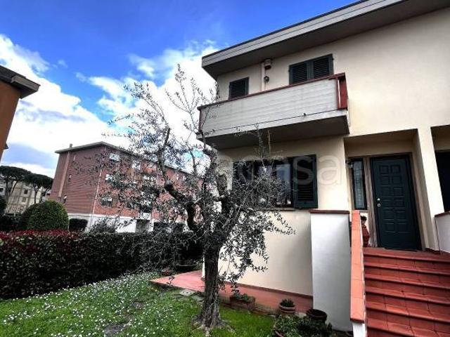 Casa indipendente in vendita a Lastra a Signa via Antonio Gramsci, 109