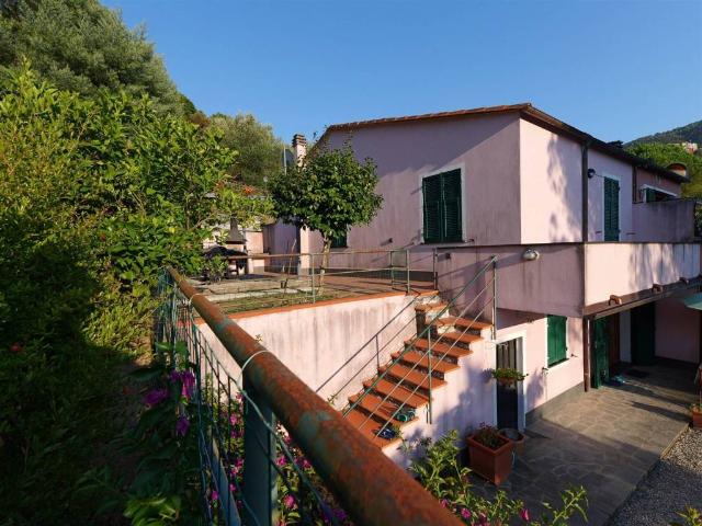Casa indipendente in vendita a Levanto SP