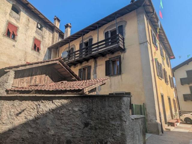 Casa indipendente in vendita a Ledro TN
