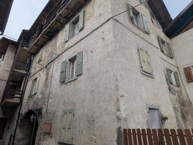 Casa indipendente in vendita a Ledro TN