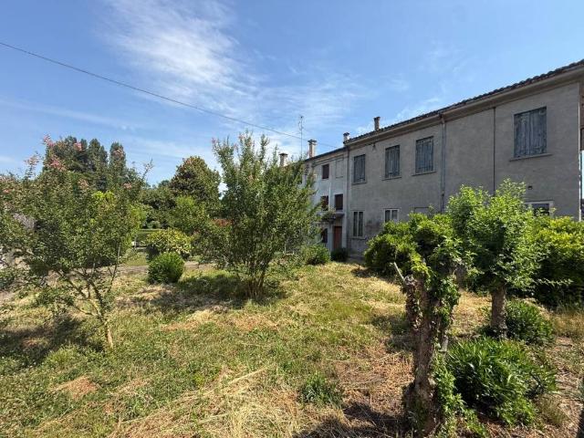 Casa indipendente in vendita a Legnago VR