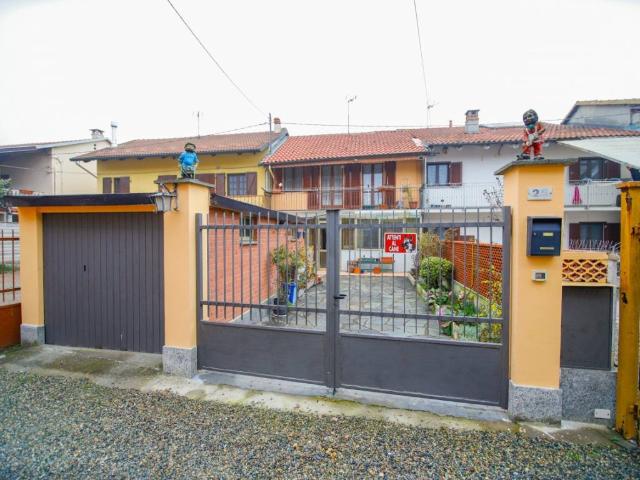 Casa indipendente in vendita a Leinì TO