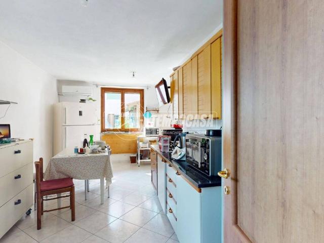 Casa indipendente in vendita a Leinì TO