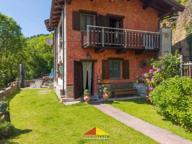 Casa indipendente in vendita a Lemma, Rossana