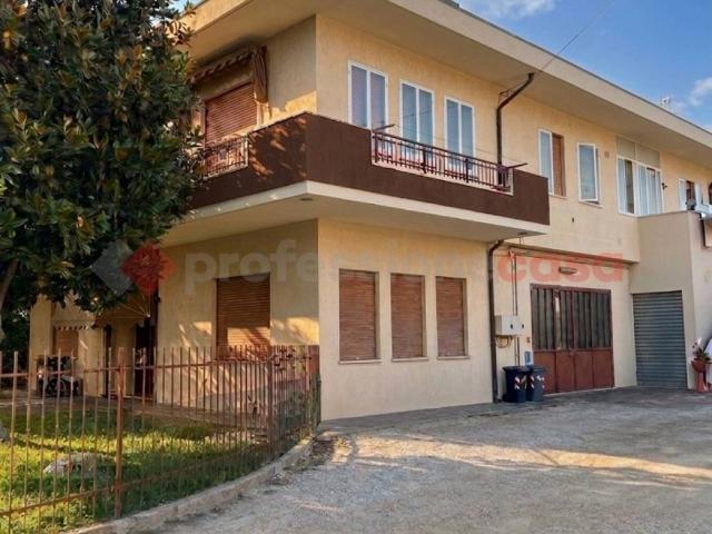 Casa indipendente in vendita a Lendinara RO