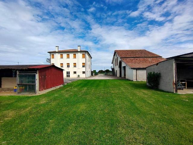 Casa indipendente in vendita a Lendinara RO