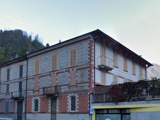 Casa indipendente in vendita a Lenna BG