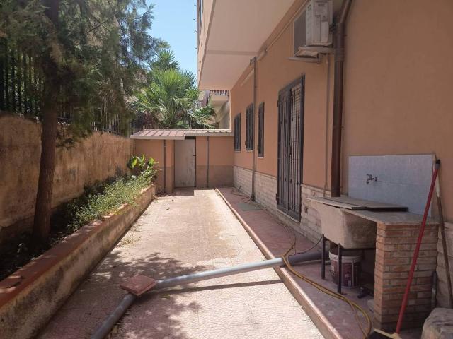Casa indipendente in vendita a Lentini SR