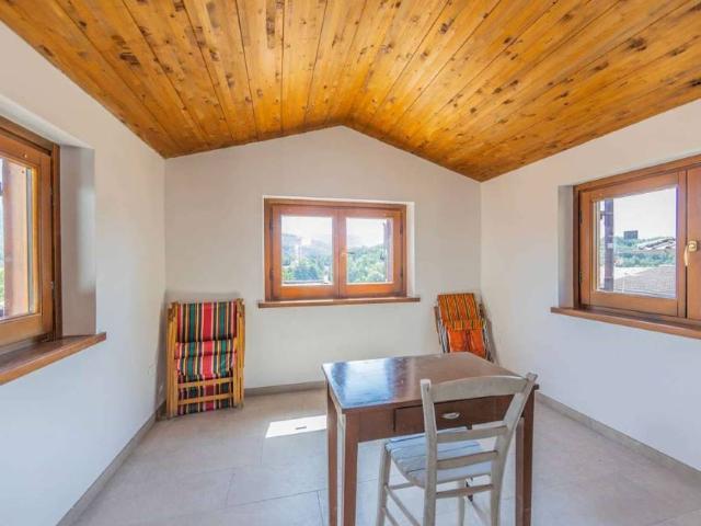 Casa indipendente in vendita a Leonessa RI