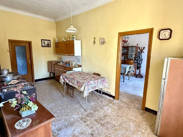Casa indipendente in vendita a Lequio Tanaro CN