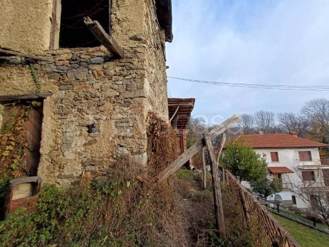 Casa indipendente in vendita a Lesa via 25 Aprile, 1, Calogna