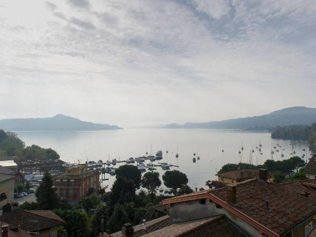 Casa indipendente in vendita a Lesa NO