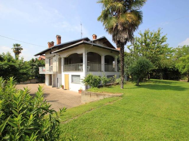Casa indipendente in vendita a Lessona BI