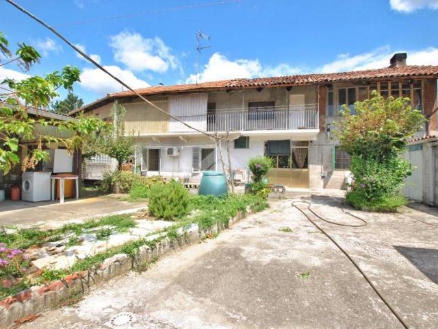 Casa indipendente in vendita a Livorno Ferraris VC