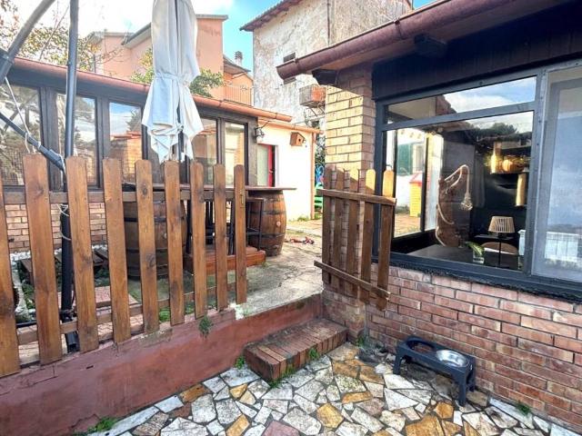Casa indipendente in vendita a Livorno LI