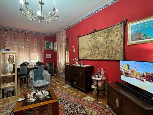 Casa indipendente in vendita a Licciana Nardi MS