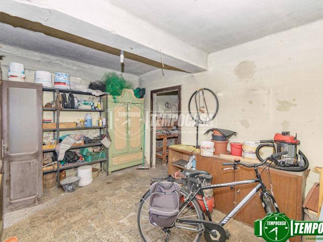 Casa indipendente in vendita a Linarolo