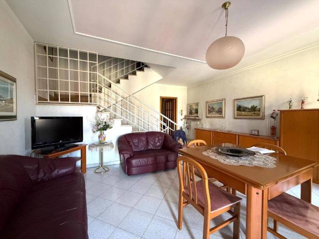 Casa indipendente in vendita a Lioni AV