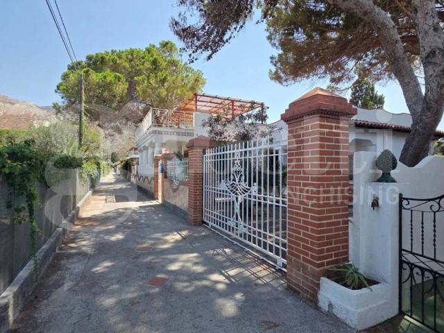 Casa indipendente in vendita a Lipari ME