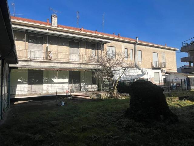 Casa indipendente in vendita a Lissone MB