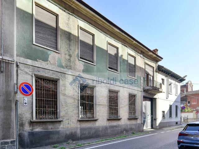 Casa indipendente in vendita a Lissone MB