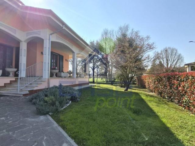 Casa indipendente in vendita a Luzzara RE