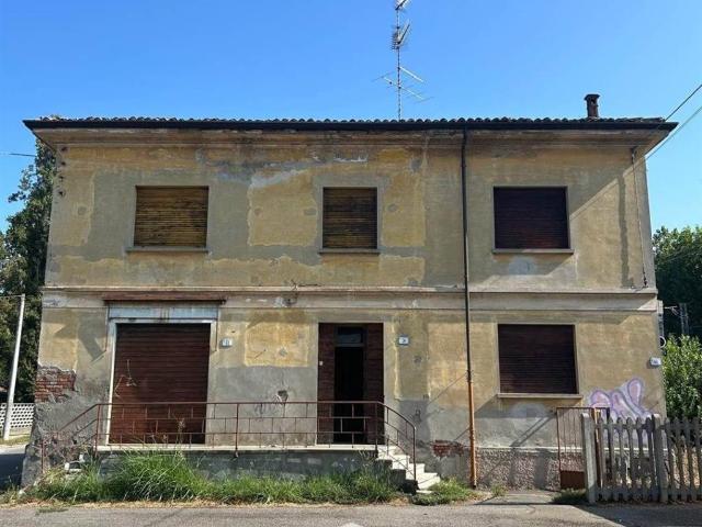 Casa indipendente in vendita a Luzzara RE