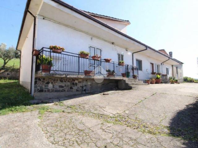 Casa indipendente in vendita a Luzzi CS