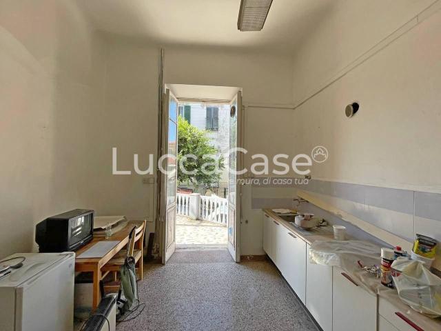 Casa indipendente in vendita a Lucca