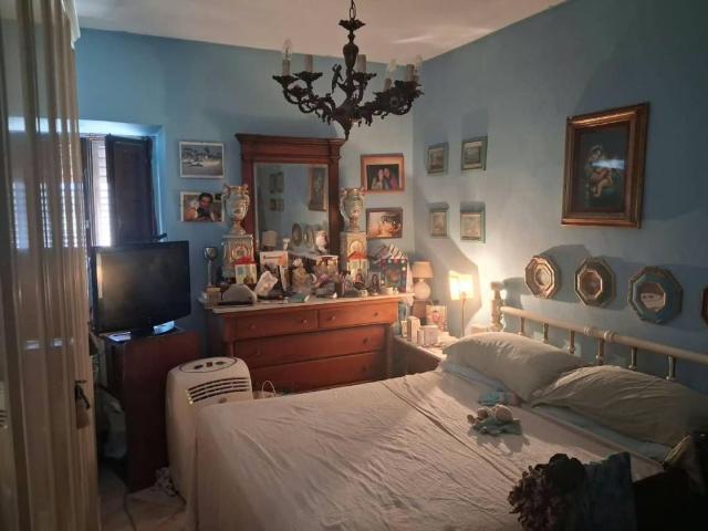 Casa indipendente in vendita a Lucca LU