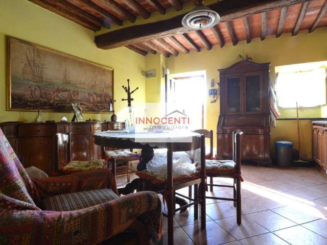 Casa indipendente in vendita a Lucca LU