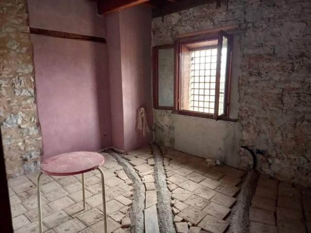 Casa indipendente in vendita a Lucca LU