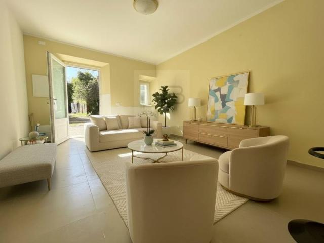 Casa indipendente in vendita a Lucca LU